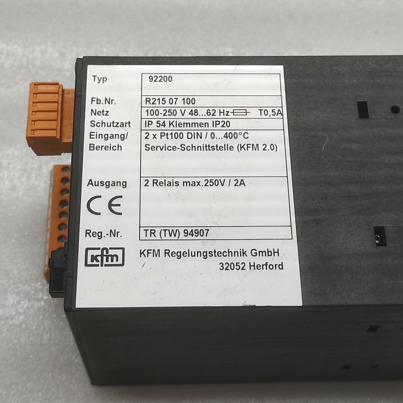 KFM 92200 INDUSTRY CONTROLLER R21507100 100-250V 5A 0-400'C PT100 - Image 4