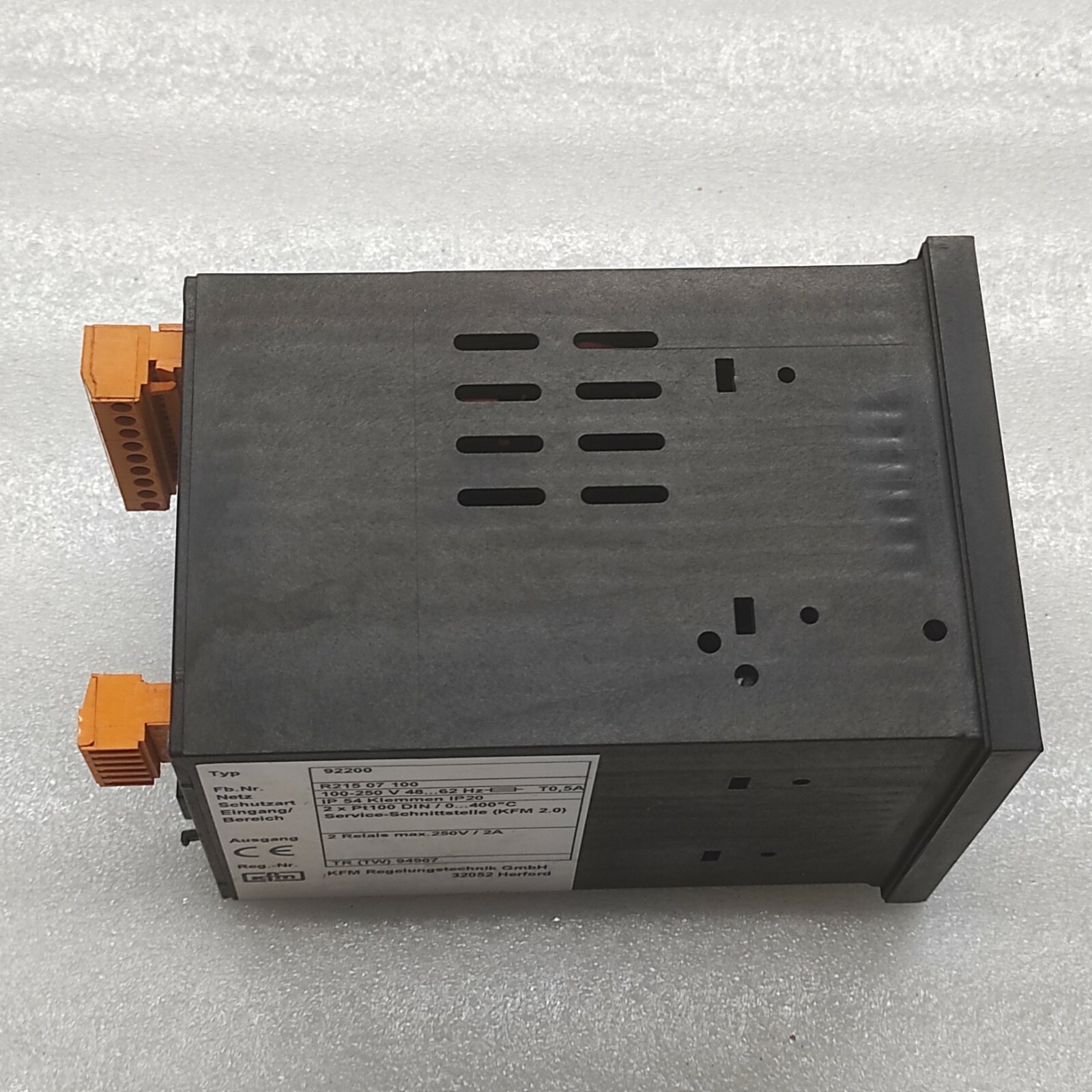 KFM 92200 INDUSTRY CONTROLLER R21507100 100-250V 5A 0-400'C PT100 - Image 5