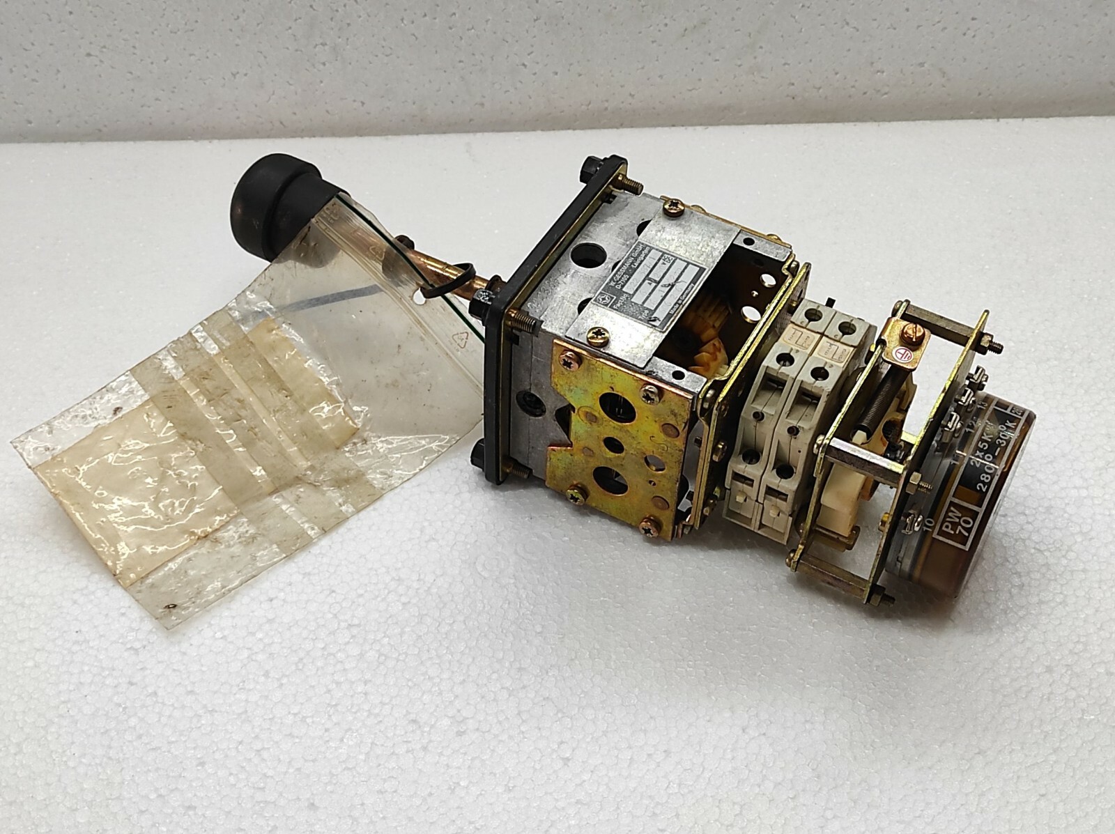 LIEBHERR W GESSMANN 922 387/1 6A 250V AC/DC V6.1-02Z 1187556 COMPOUND DRIVE JOY - Image 9