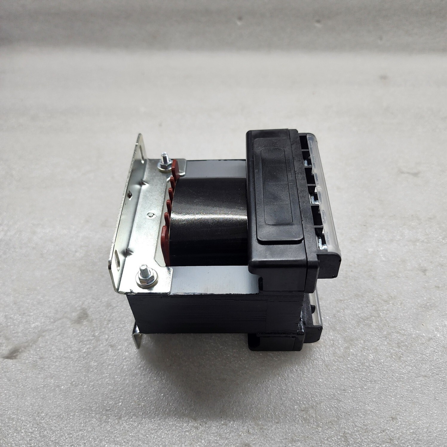 ZHEJIANG CHUANBIAN ELECTRIC BK-100 SINGLE PHASE TRANSFORMER 100VA 220V TO 110V - Image 4