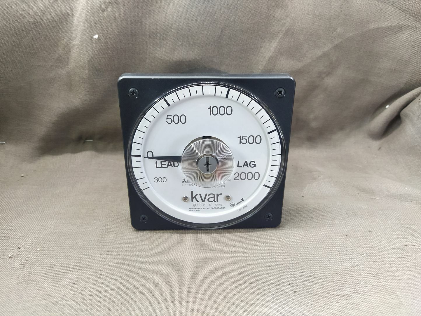 Mitsubishi LP-110NVAR Var Meter 2000 KVAR 5A CT 2500/5 110V VT 600/110 LEAD-LAG - Image 2