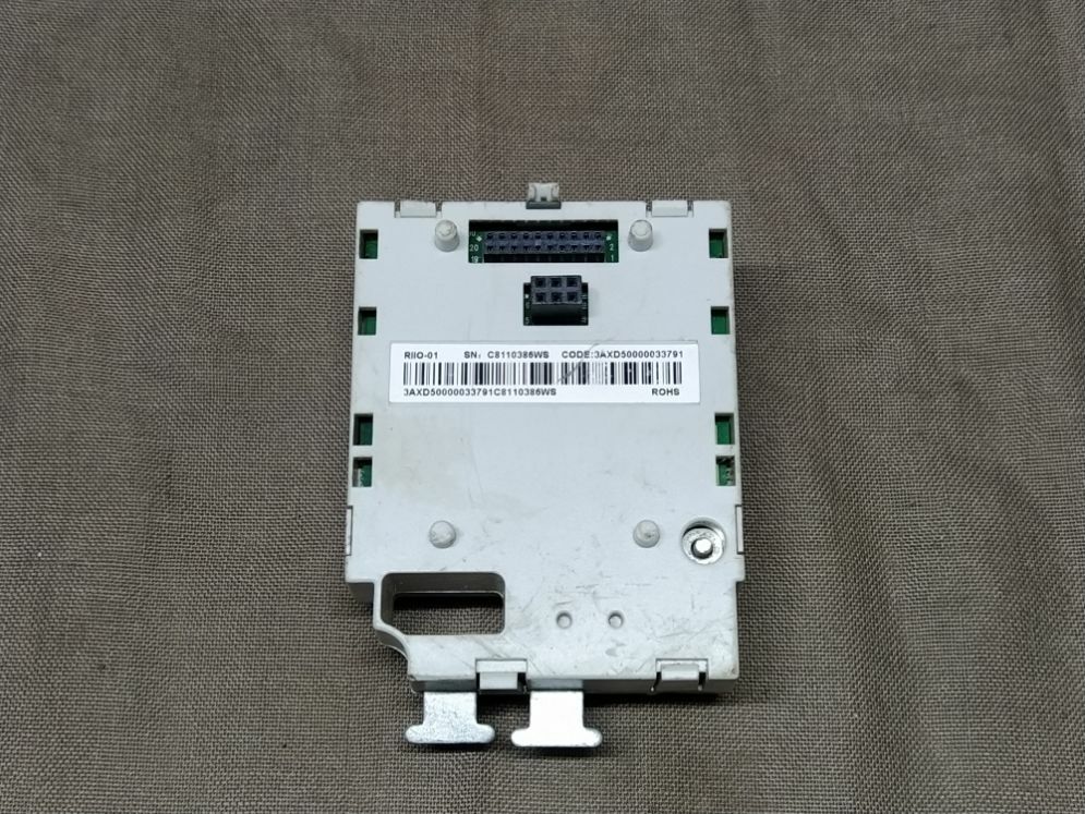 ABB RIIO-01 Modbus Power Module 3AXD50000033791 - Image 4