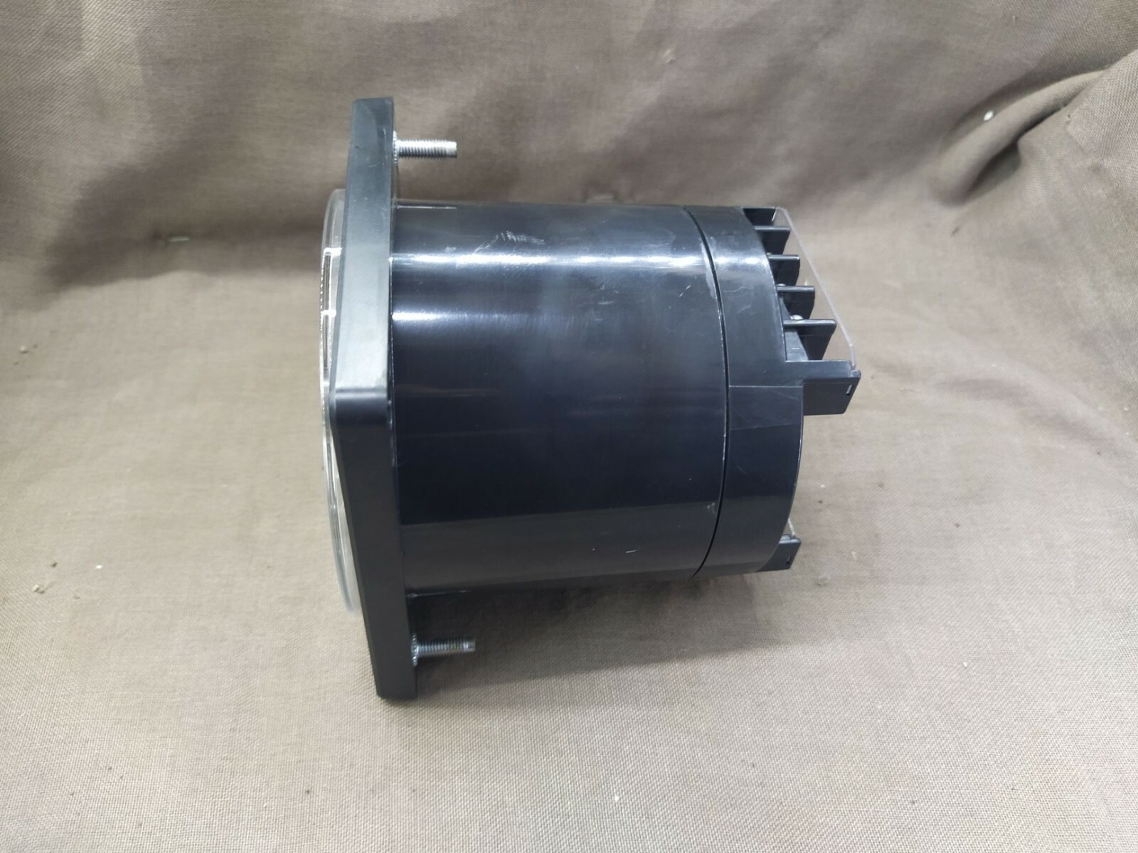 Mitsubishi LP-110NVAR Var Meter 2000 KVAR 5A CT 2500/5 110V VT 600/110 LEAD-LAG - Image 4