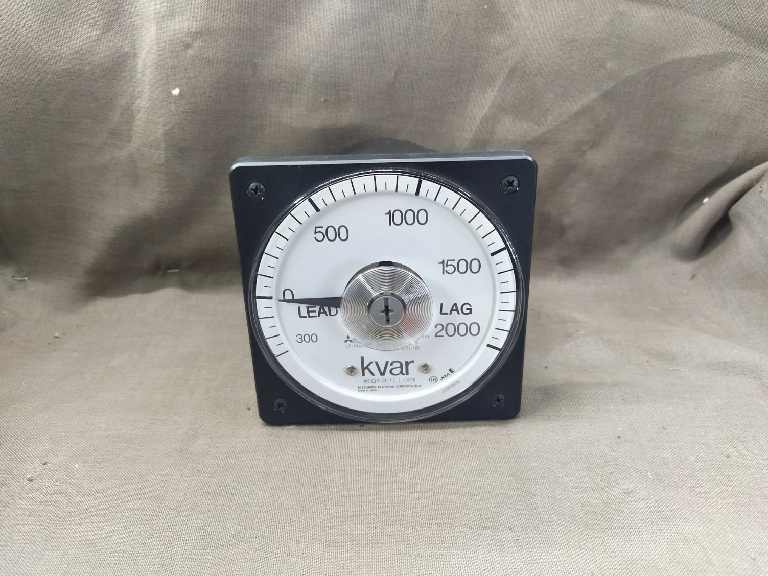 Mitsubishi LP-110NVAR Var Meter 2000 KVAR 5A CT 2500/5 110V VT 600/110 LEAD-LAG - Image 7