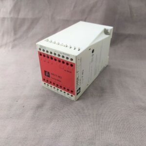 Pepperl + Fuchs WE77-RE2 Switch Amplifier 11924