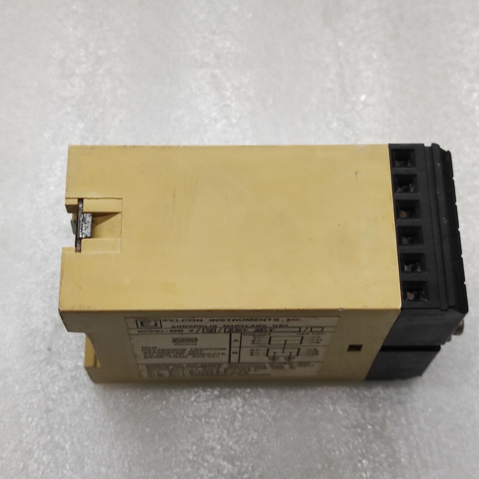 Elcon Instrument MB4/4/20+20+ MB Series Intrinsic Safety Multi Barrier System MB - Image 3