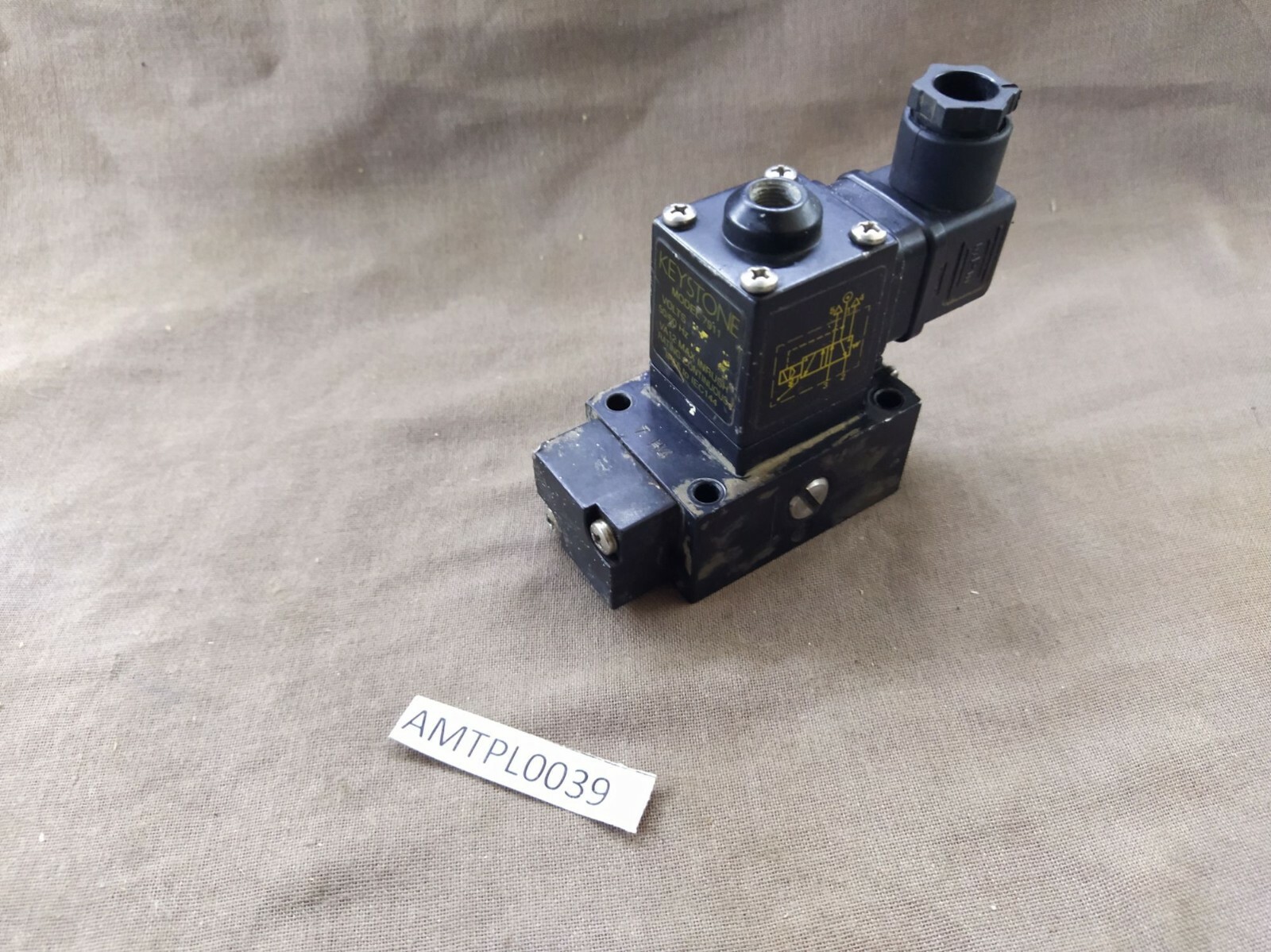 Keystone 7911 Solenoid Valve - Image 8