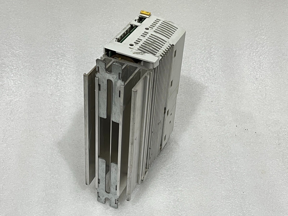 LENZE 00457833 8200 VECTOR INVERTER E82EV751_2C FREQUENCY DRIVE 01030782 230/240 - Image 8