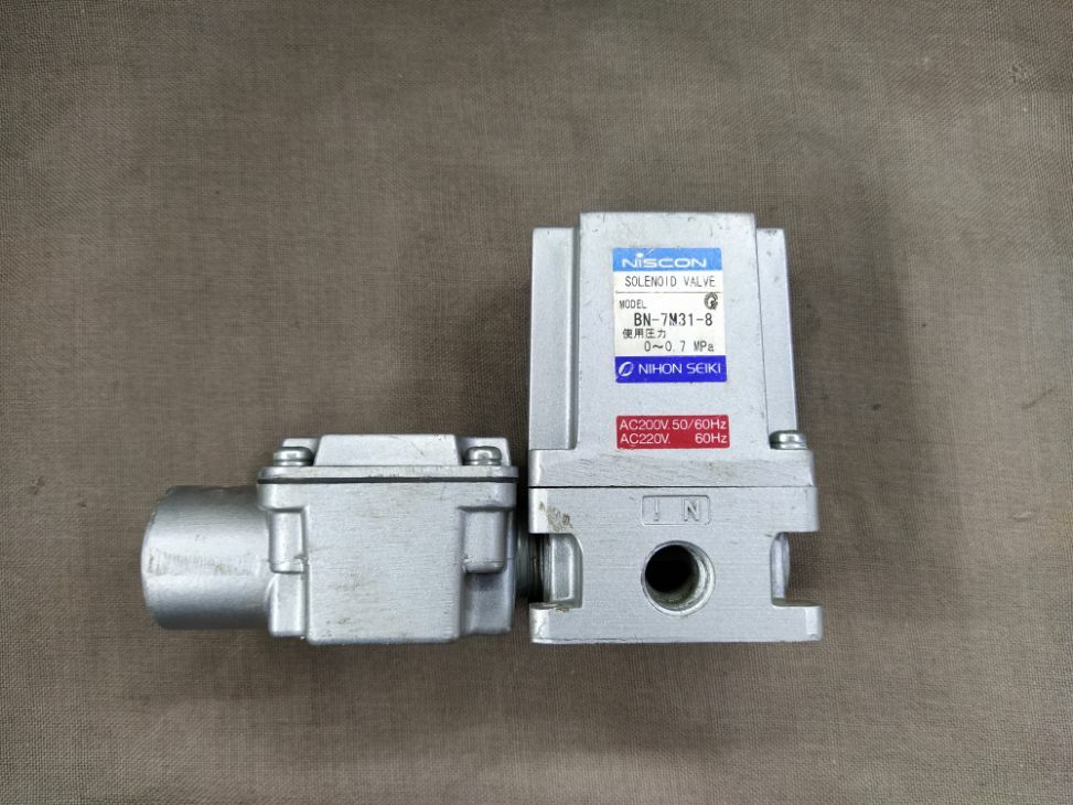Nihon Seiki BN-7M31-8 Niscon Solenoid Valve BN7M318 0-0.7 MPa 200-220V 3/2 Way - Image 4