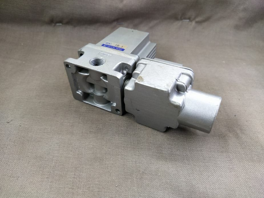Nihon Seiki BN-7M31-8 Niscon Solenoid Valve BN7M318 0-0.7 MPa 200-220V 3/2 Way - Image 7