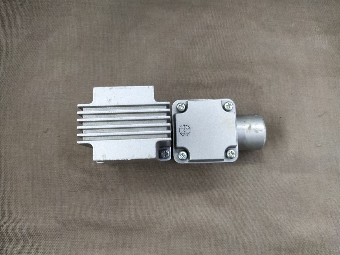 Nihon Seiki BN-7M31-8 Niscon Solenoid Valve BN7M318 0-0.7 MPa 200-220V 3/2 Way - Image 8