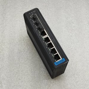 ADVANTECH EKI-2728 ETHERNET SWITCH 12-48VDC