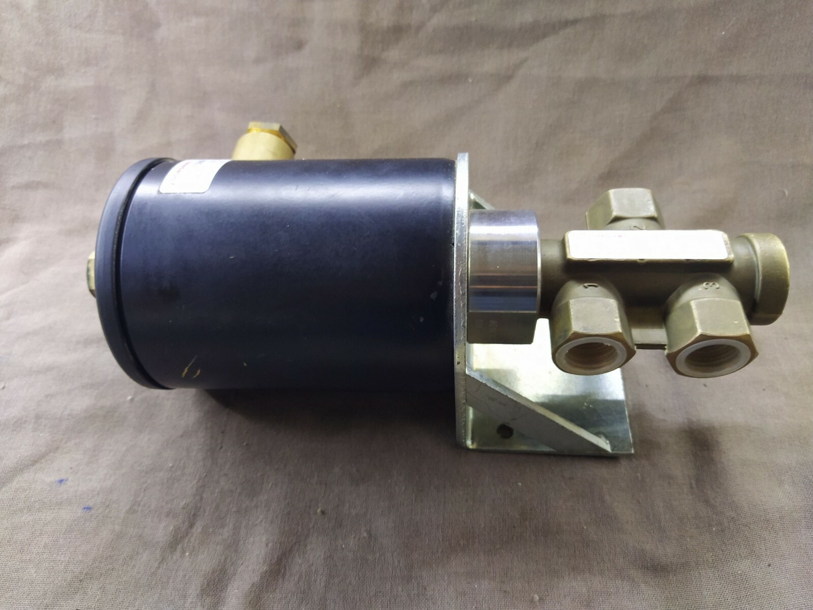 Norgren 1509 3/2 Directional Valves 2406762 Solenoid Valve 40 BAR 24V - Image 2