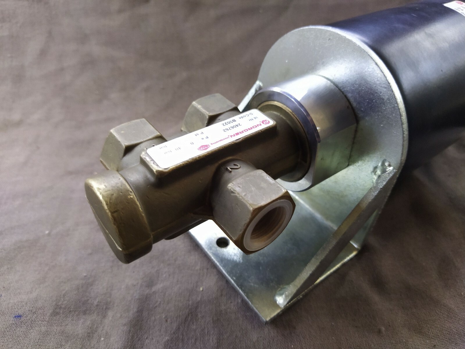 Norgren 1509 3/2 Directional Valves 2406762 Solenoid Valve 40 BAR 24V - Image 8