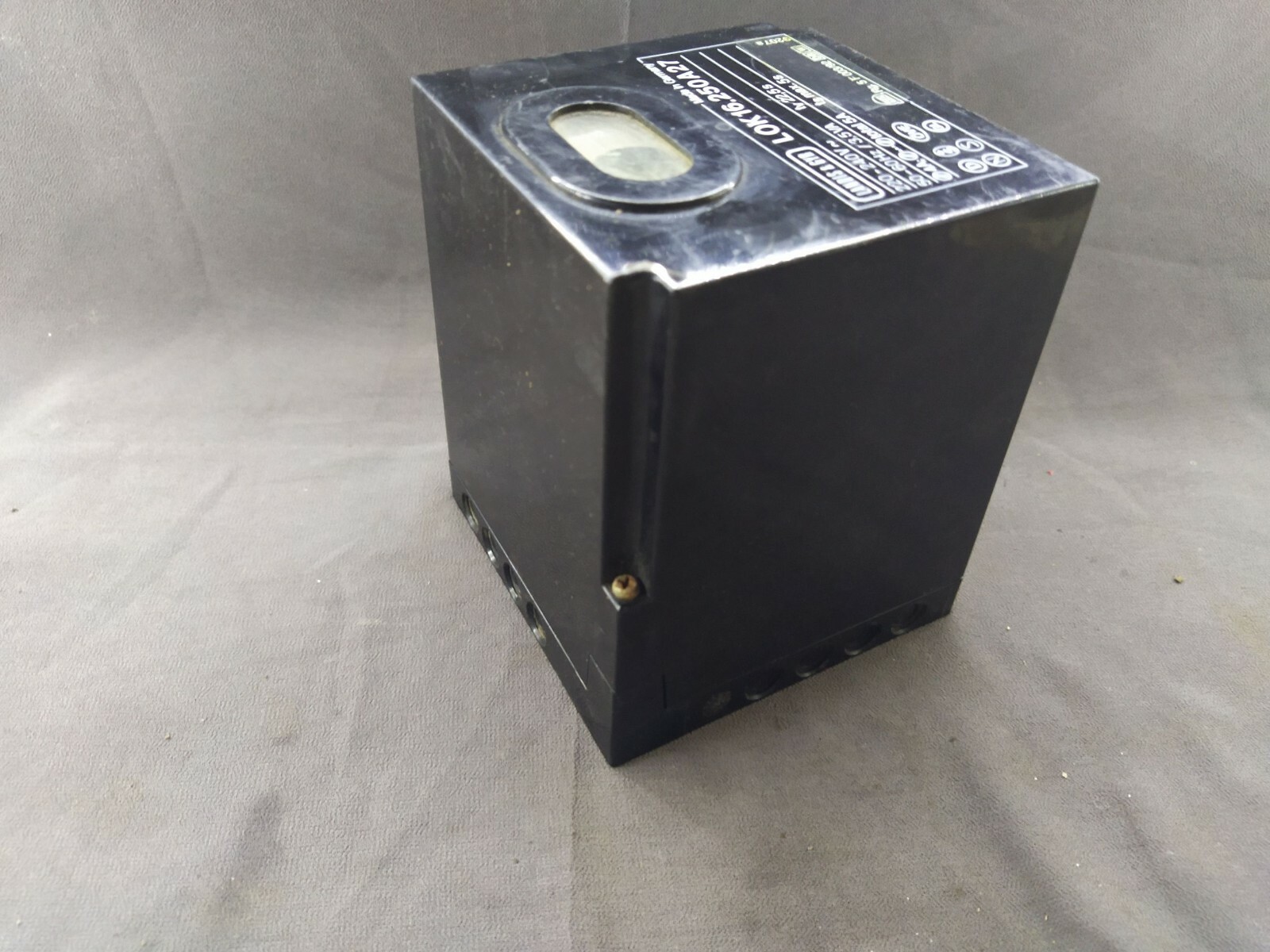 Landis & Gyr LOK16.250A27 Burner Control 220-240V LOK 16.250A27 - Image 2