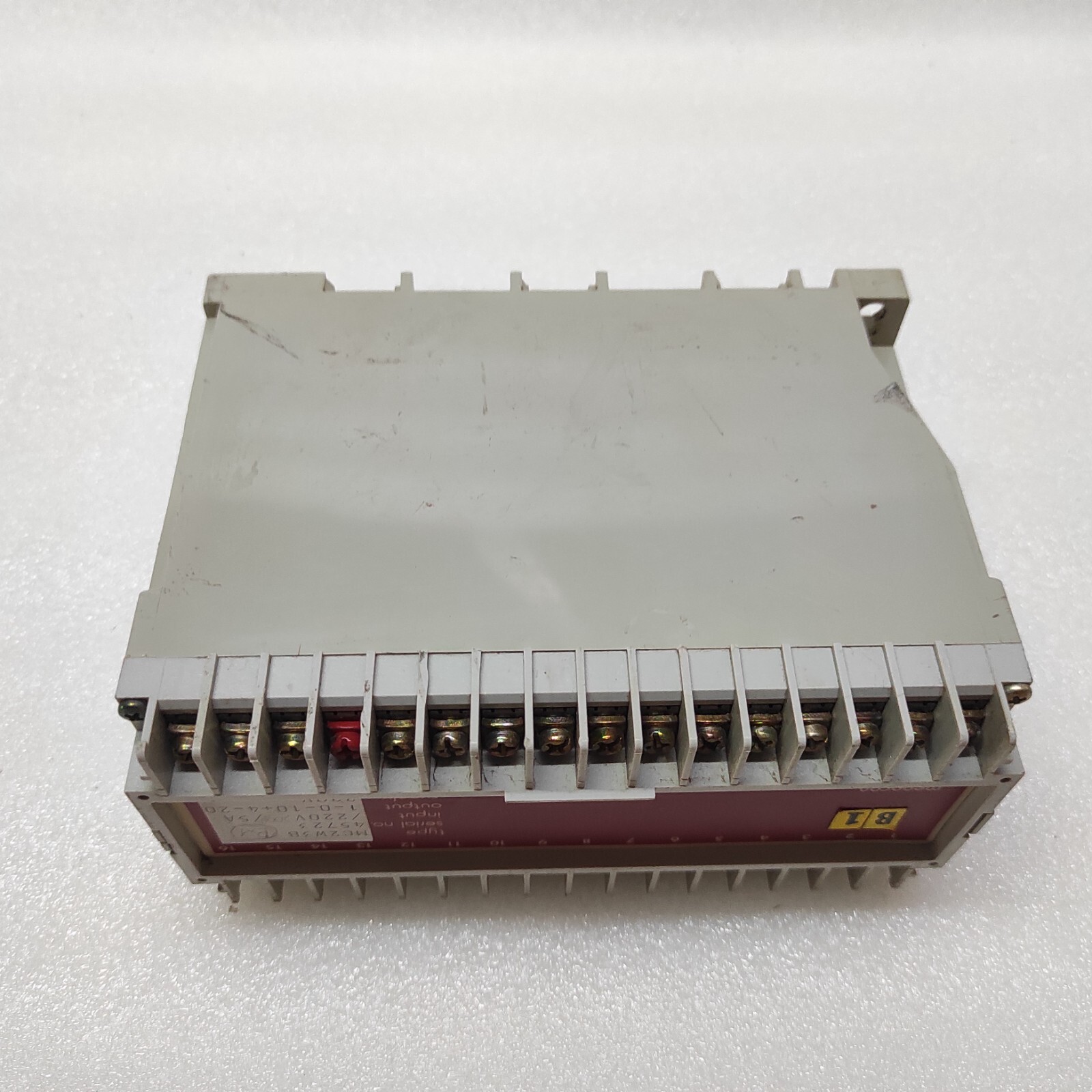 MEGACON MC2W3B TRANSDUCER 220V 5A - Image 6