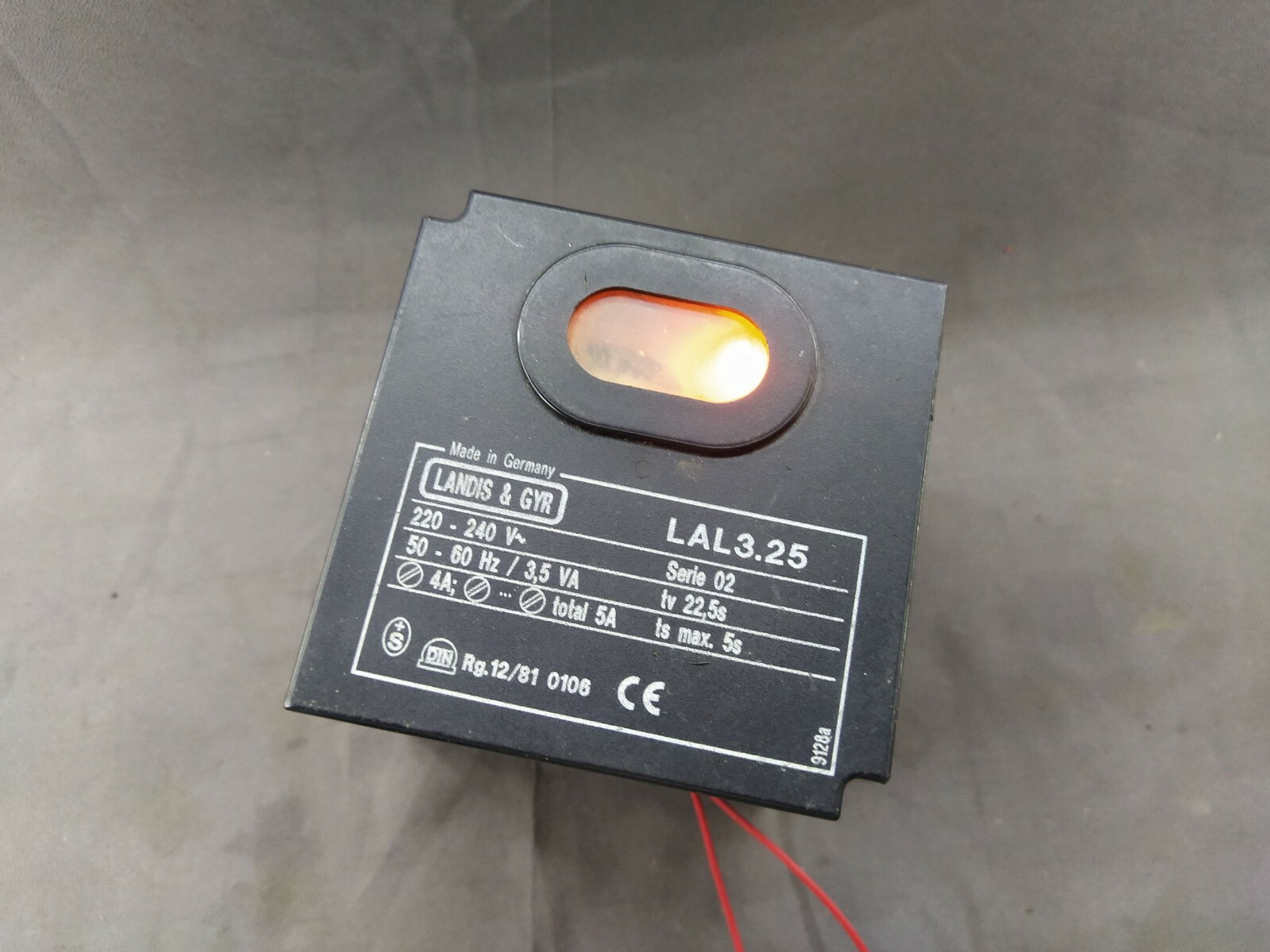 LANDIS & GYR LAL 3.25 BOILER PROGRAM CONTROLLER 220-240V 3.5VA - Image 8