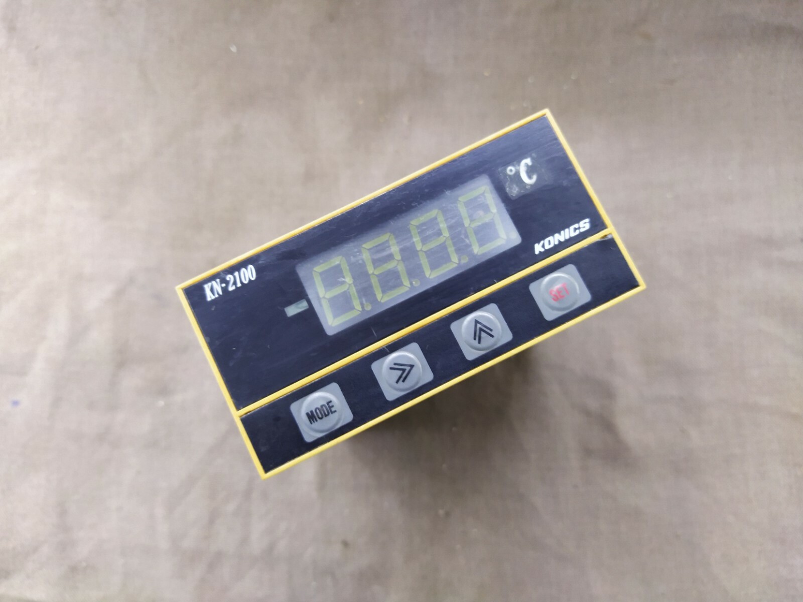 Konics KN-2101 Temperature Indicator KN 2100 24VDC - Image 3