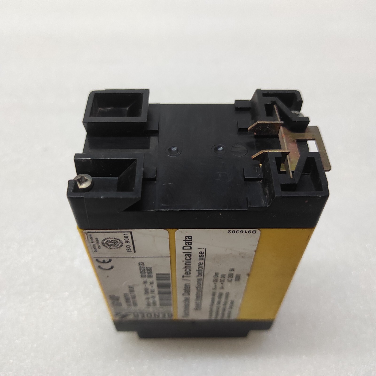 BENDER UG140P EARTH FAULT RELAY B916382 24VDC - Image 5