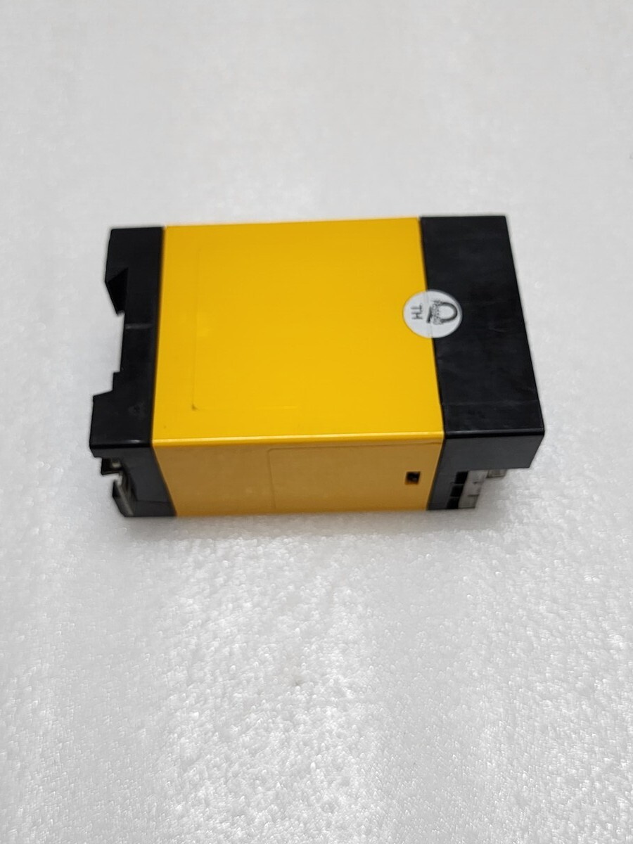BENDER UG140P EARTH FAULT RELAY B916382 24VDC - Image 10