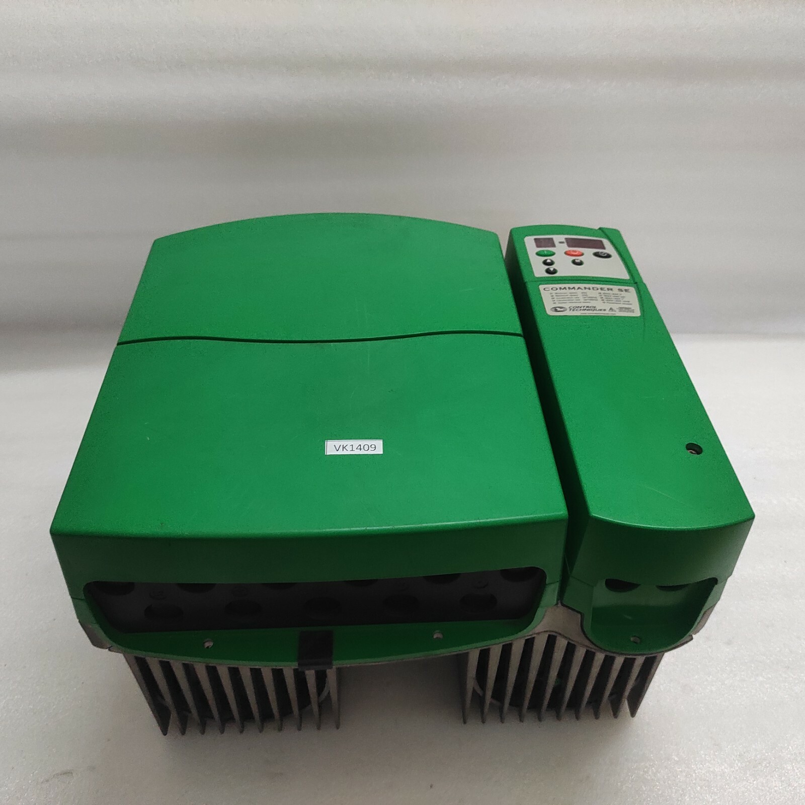 CONTROL TECHNIQUES COMMANDER SE SE53402200 22KW INVERTER DRIVE 380-480VAC - Image 8