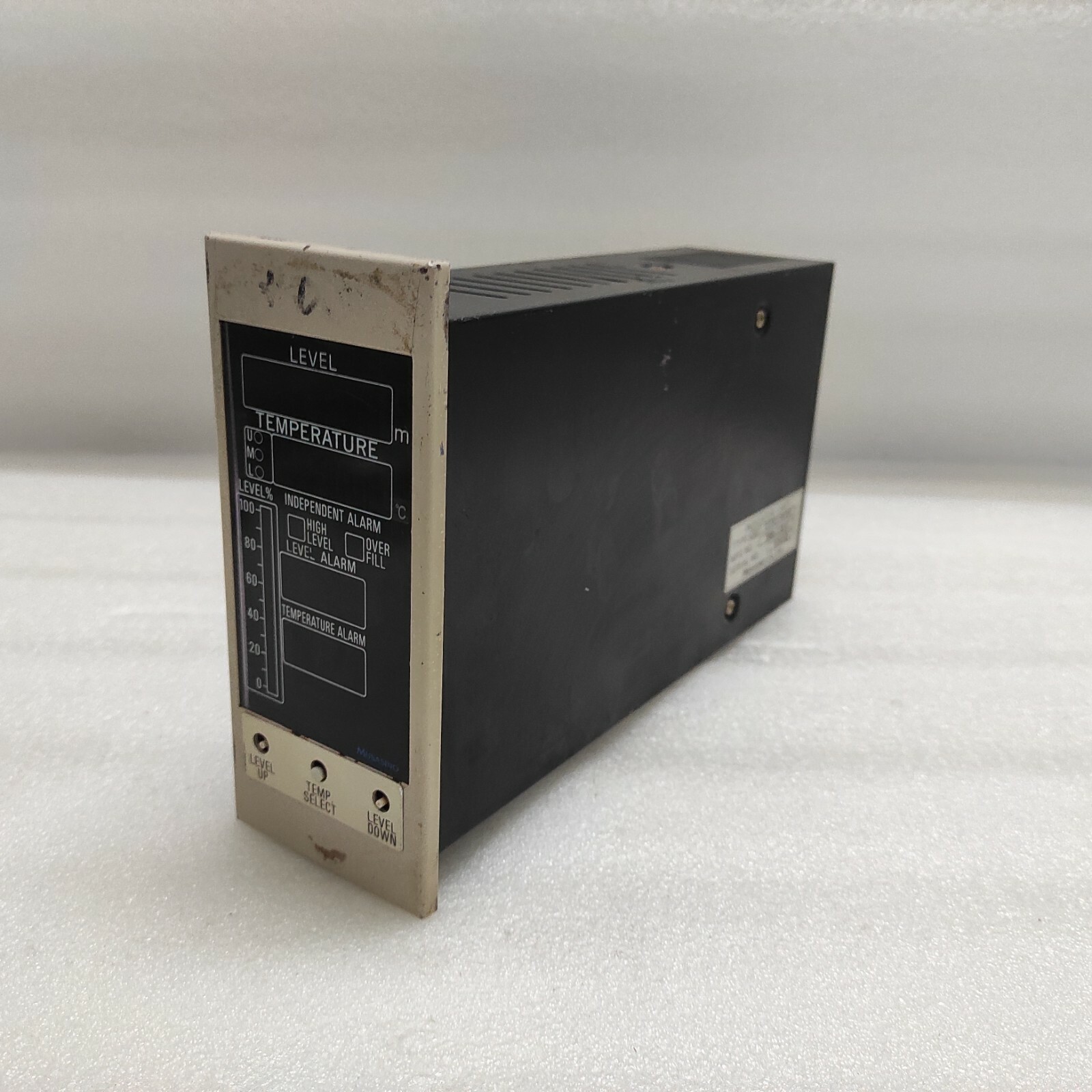 MUSASINO UM1-C13210002 LEVEL CONTROLLER 94A-0325 - Image 2