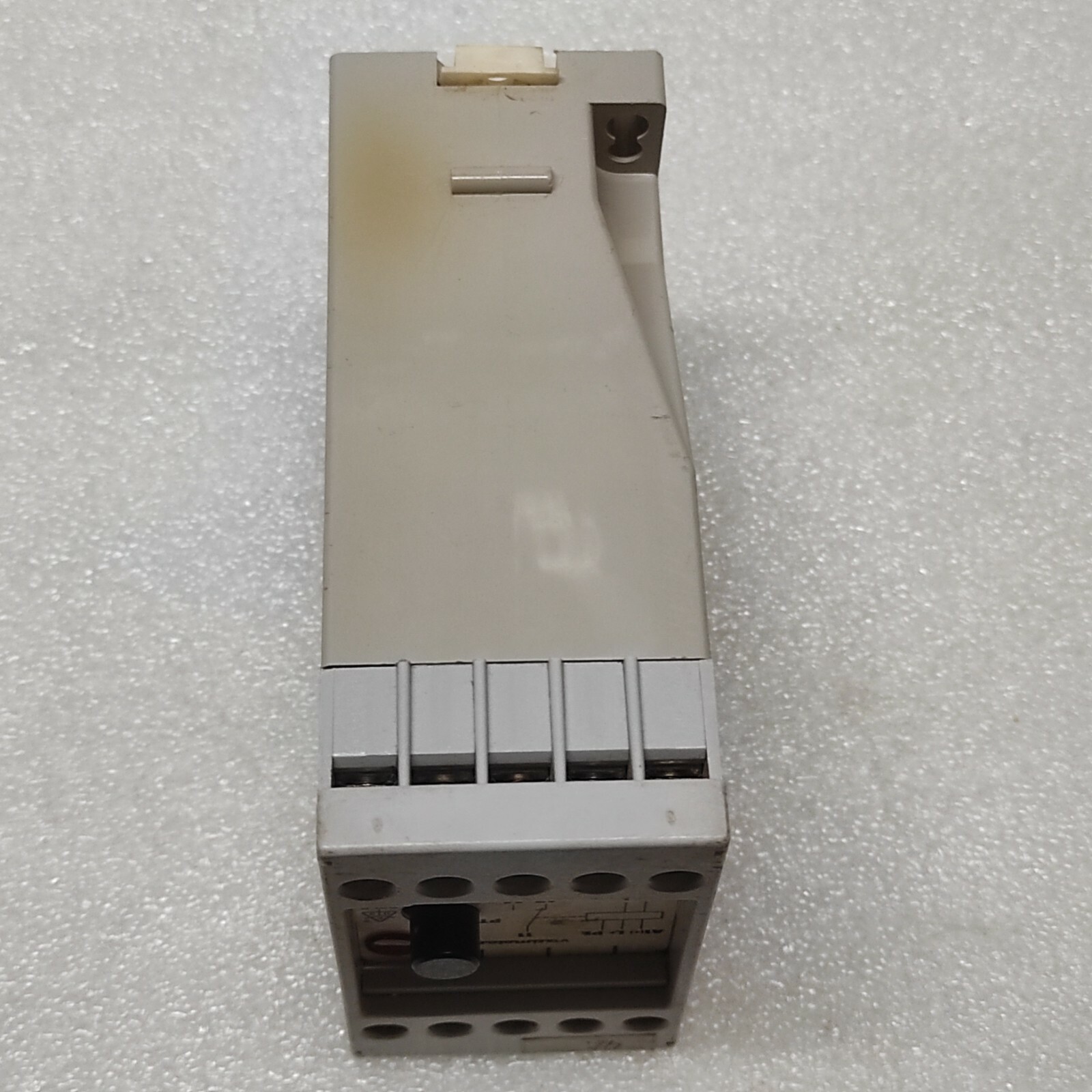 DOLD AI 898/20 VOLT METER DC 24V - Image 4