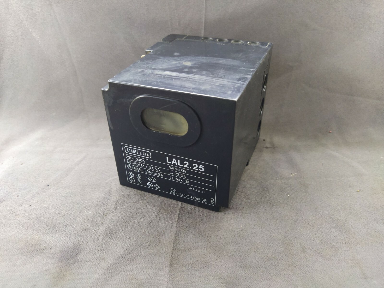 Landis & Gyr LAL 2.25 Burner Control 220-240 VAC LAL2.25 - Image 7