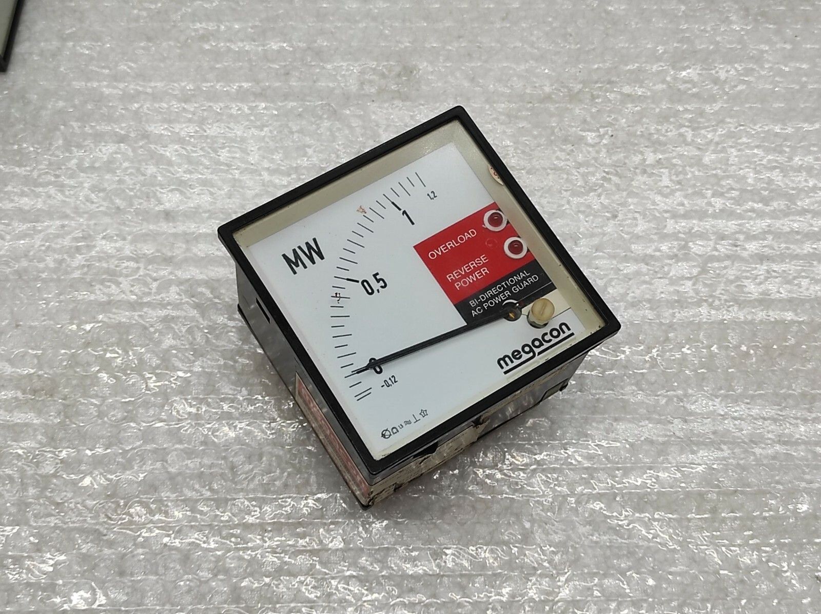 MEGACON KPM 173B MW BI-DIRECTIONAL AC POWER GUARD KPM173B - Image 8