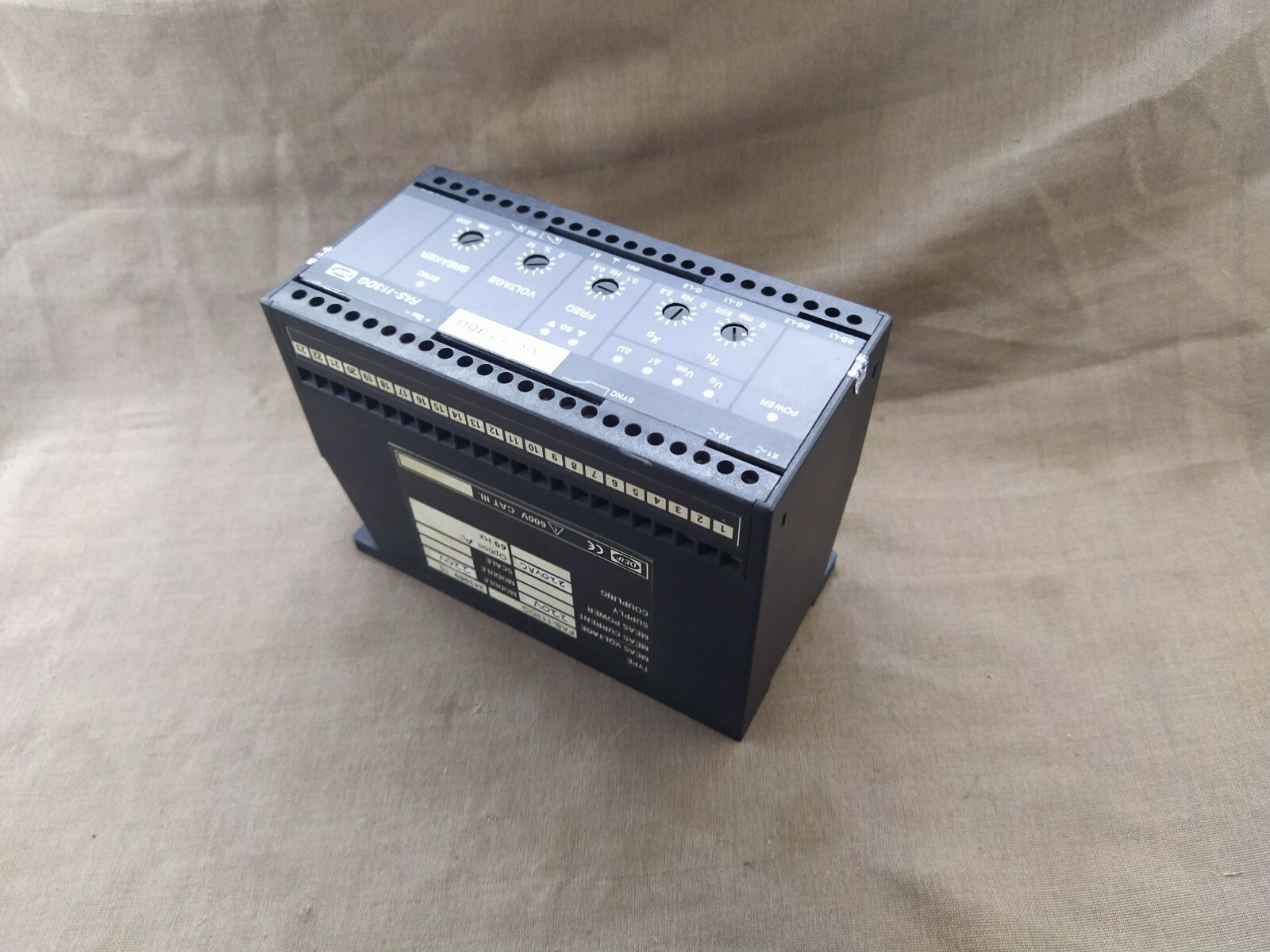 Deif FAS-113DG Synchronisation & Circuit Breaker Closing 243989.10 220V AC - Image 2