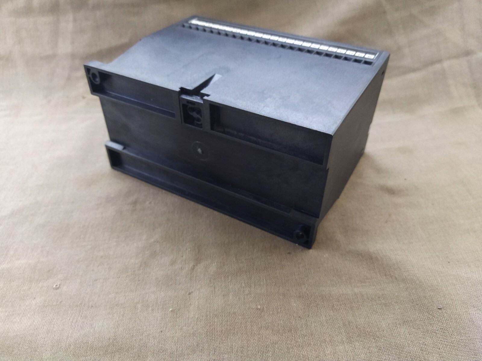 Deif FAS-113DG Synchronisation & Circuit Breaker Closing 243989.10 220V AC - Image 8