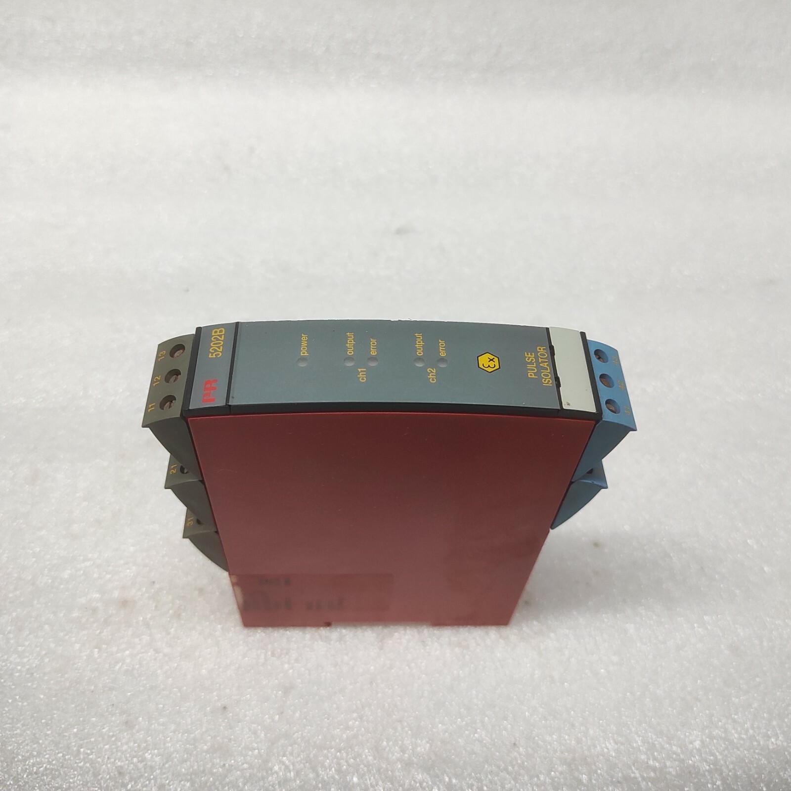 PR ELECTRONICS 5202B PULSE ISOLATOR 24-250VAC/24-230VAC - Image 2