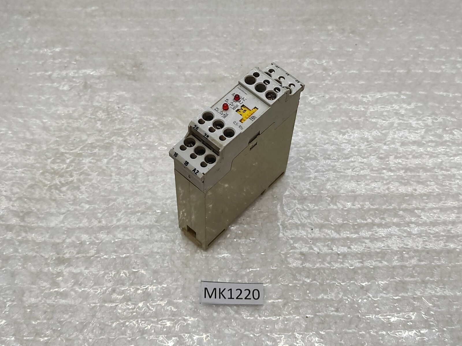 Dold MK 9906.82/024 Time Control Relay 220-240V AC/24V AC-DC MK9906.82/024 - Image 9