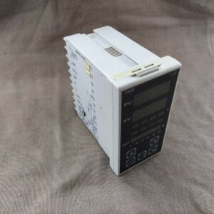 Taie FU86 Digital PID Controller FU86-301000