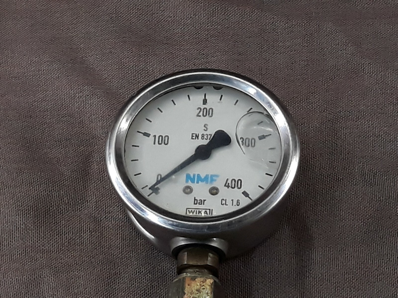 Wika NMF Pressure Gauge 0-400 Bar - Image 3