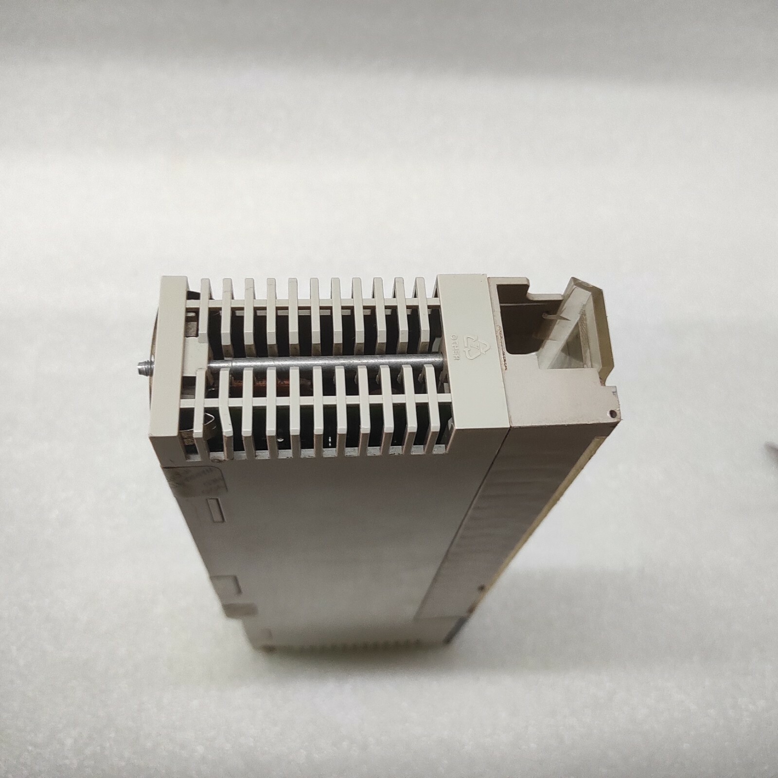 SE 140DDI84100 DC IN 10-60V 8X2 - Image 7