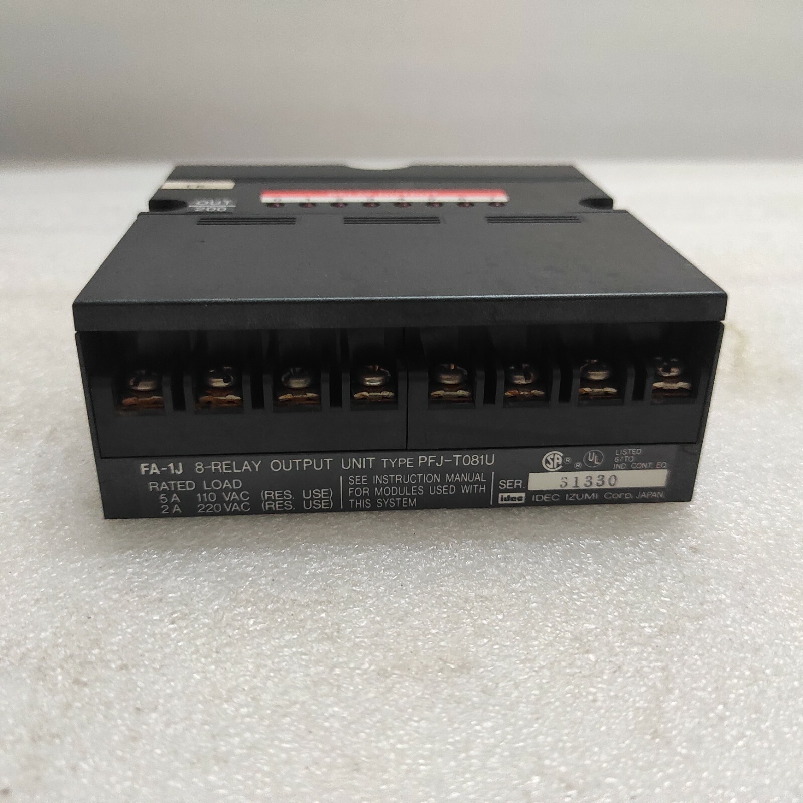 IDEC PFJ-T081U 8-RELAY OUTPUT UNIT - Image 3