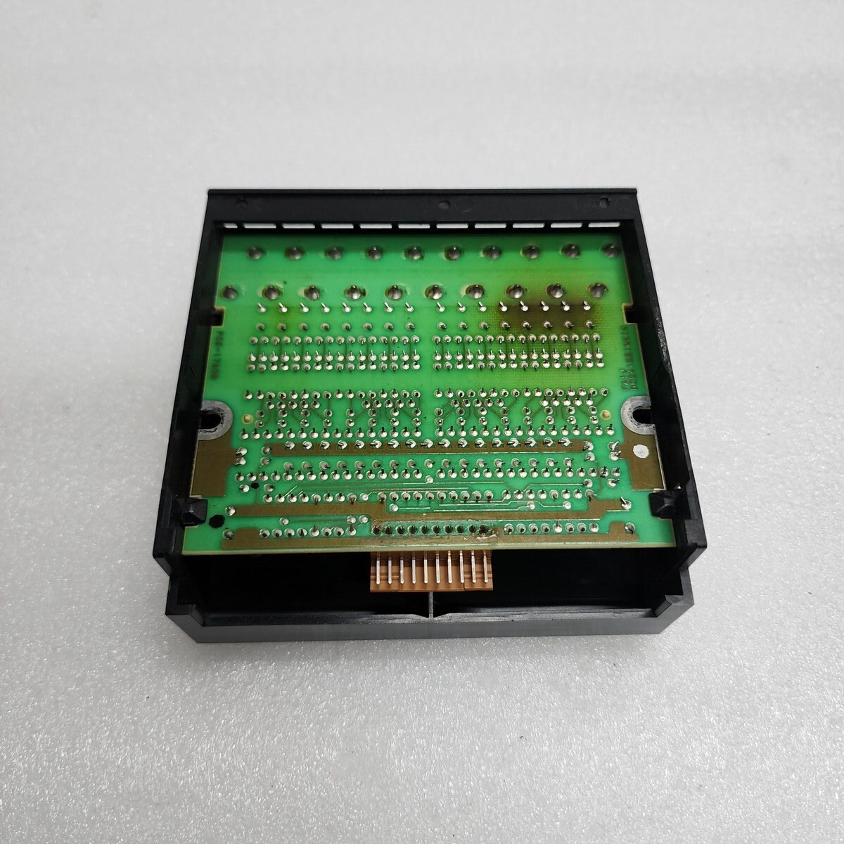 IDEC PFJ-N162U 16-DC INPUT UNIT - Image 4