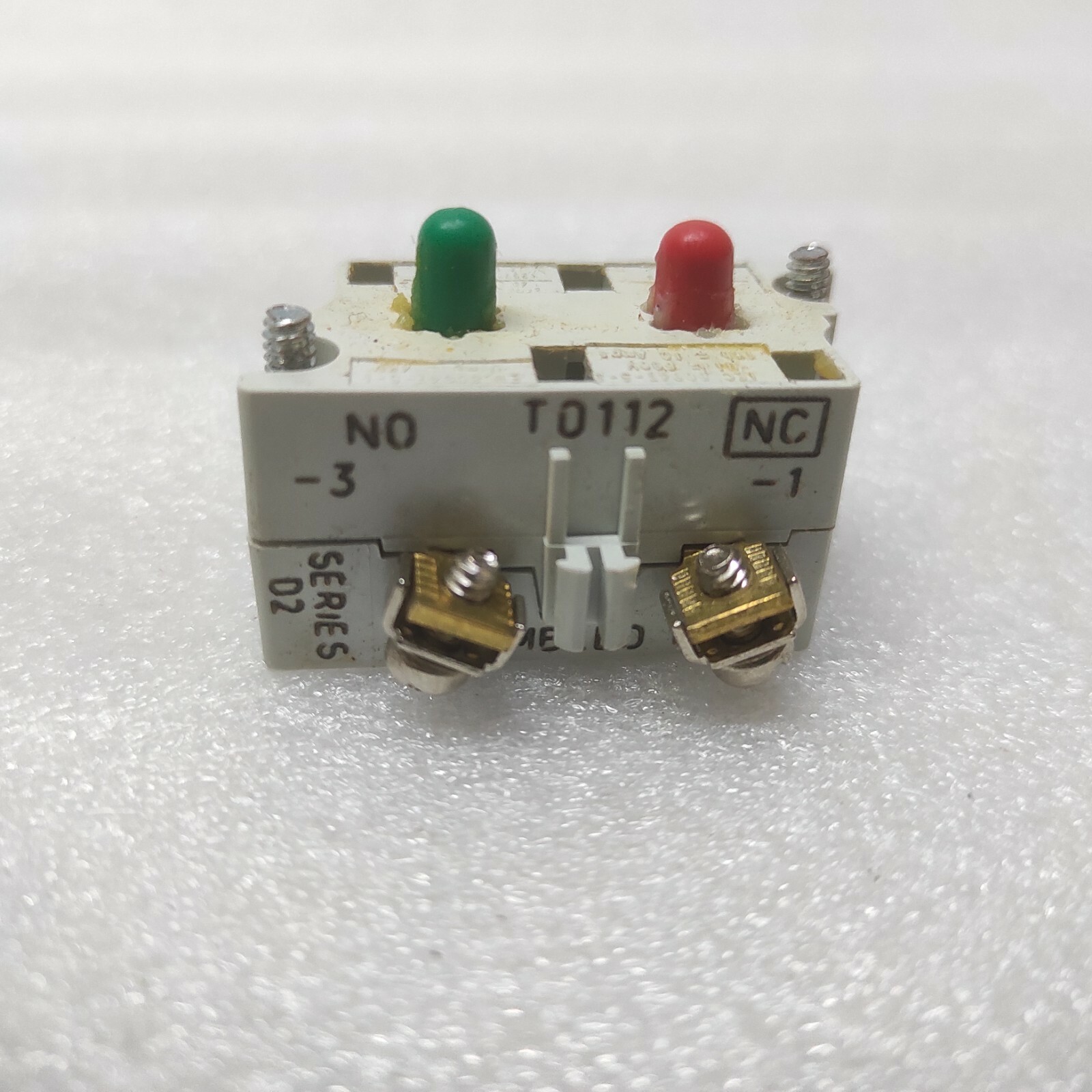 EATON CUTLER HAMMER 10250T1 CONTACT BLOCK - Image 3