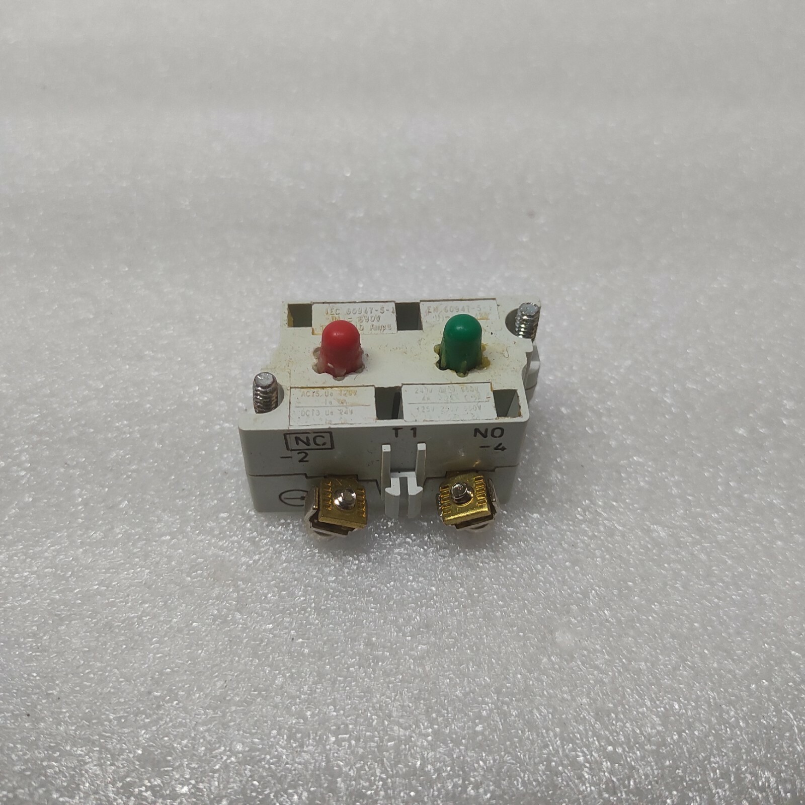 EATON CUTLER HAMMER 10250T1 CONTACT BLOCK - Image 4