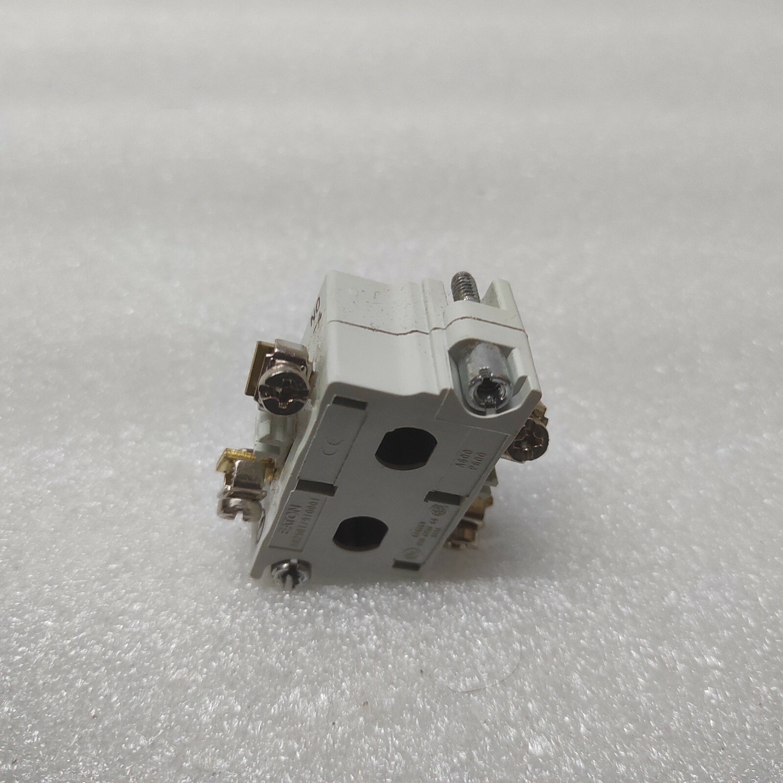 EATON CUTLER HAMMER 10250T1 CONTACT BLOCK - Image 8