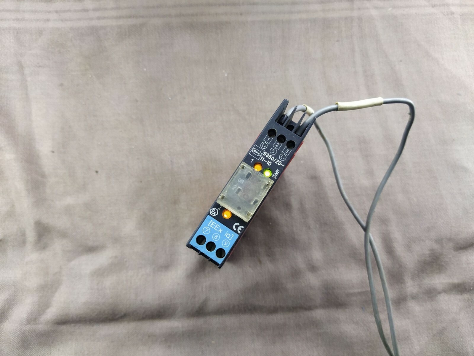 Stahl 9350/20-11-10 ICS PAK Switching Repeater Module 24VDC - Image 5
