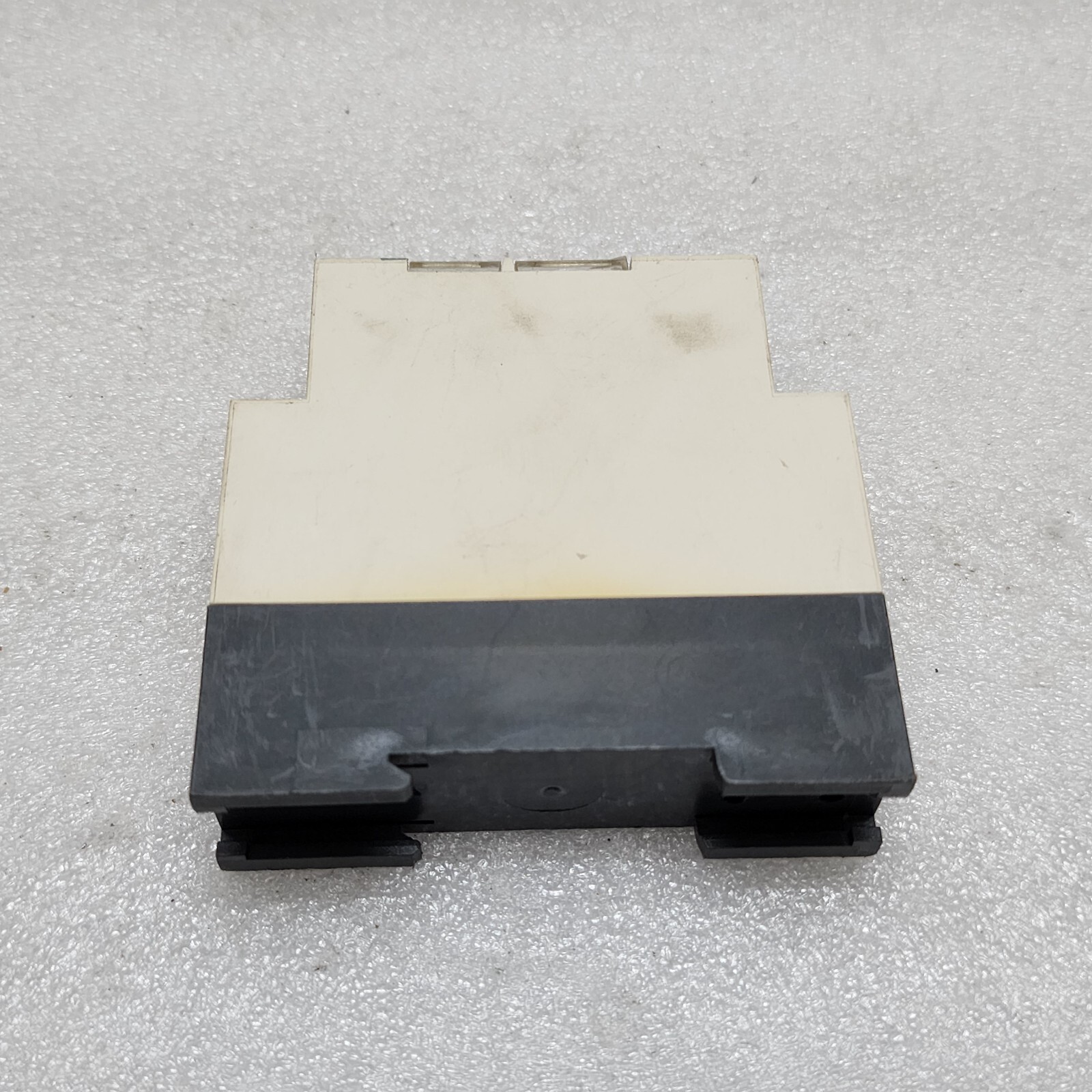 SE RE7RM11BU OFF DELAY TIME RELAY 110-240V/24V/42-48V 0.05S-300H - Image 4