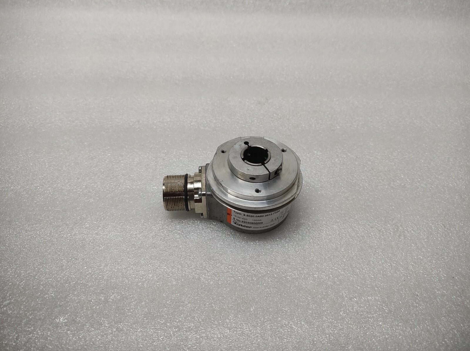 KUEBLER SENDIX 5020 INCREMENTAL ENCODER 8.5020.0A50.0512.F024 10-30VDC