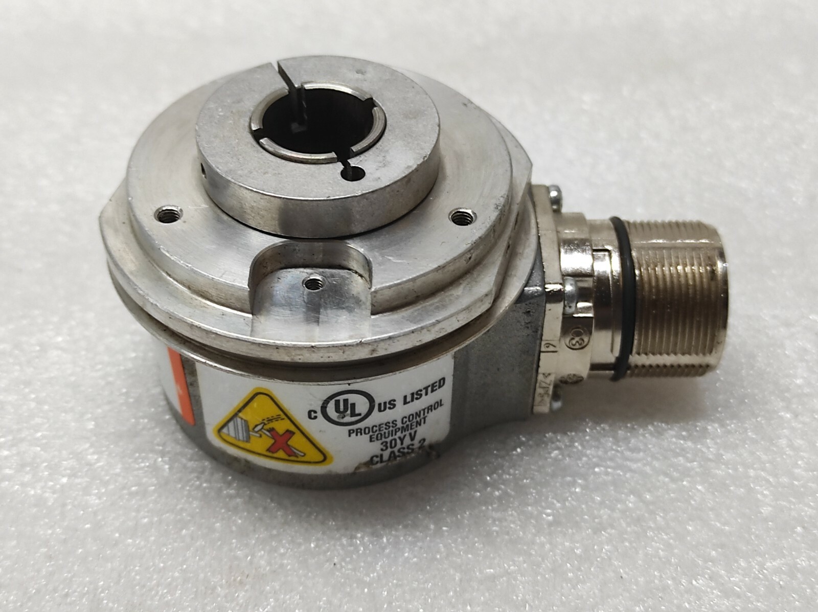KUEBLER SENDIX 5020 INCREMENTAL ENCODER 8.5020.0A50.0512.F024 10-30VDC - Image 4