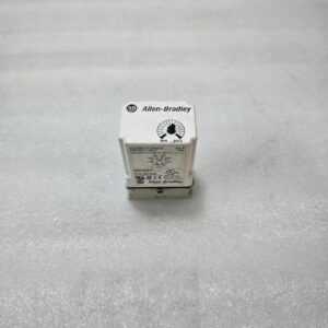 ALLEN BRADLEY 700-HT12AU12 TIME DELAY RELAY | 12V AC/DC | POWER ON DELAY 0.1–10S
