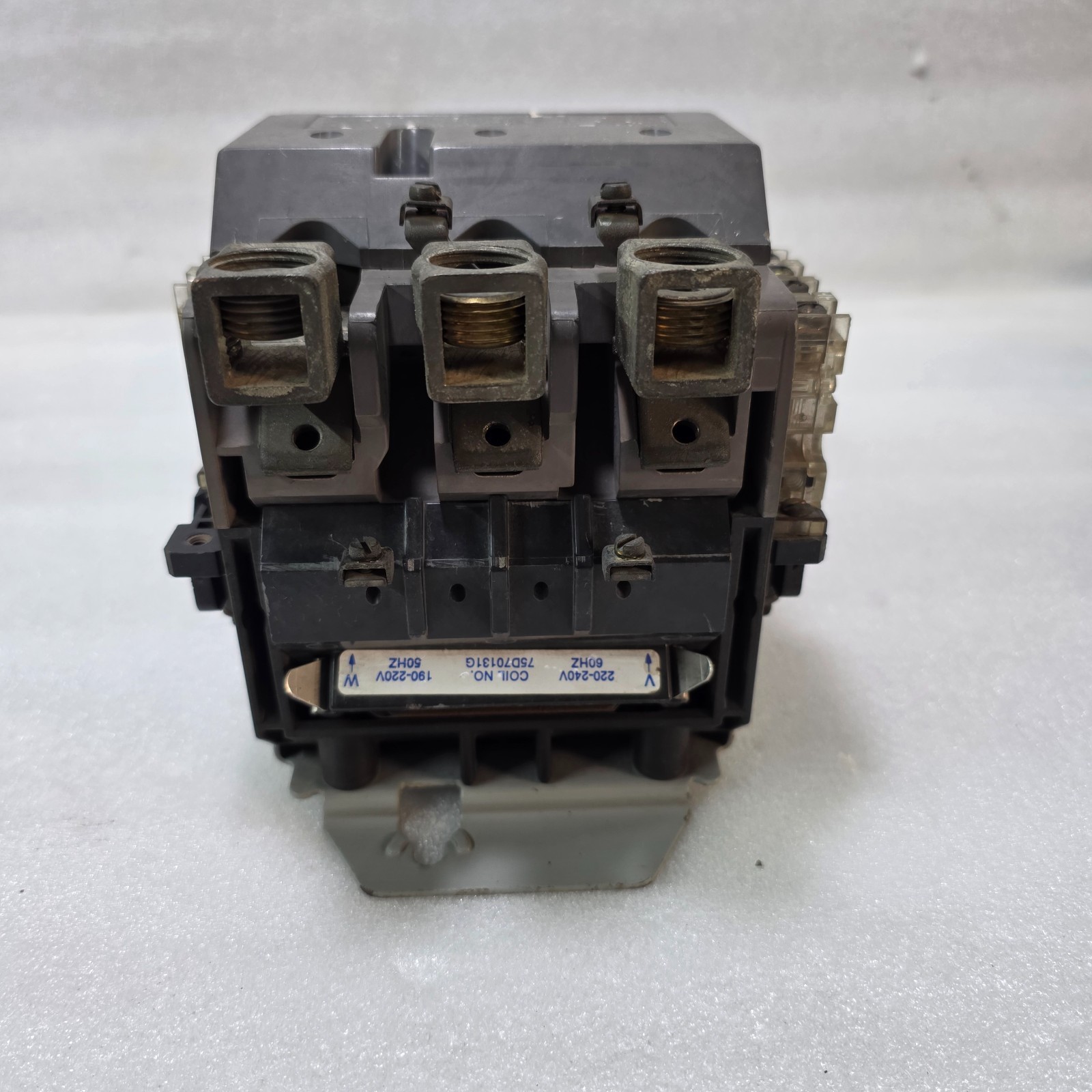 FURNAS 14JG32A-81 SER B MOTOR STARTER 135A 190-240V - Image 13