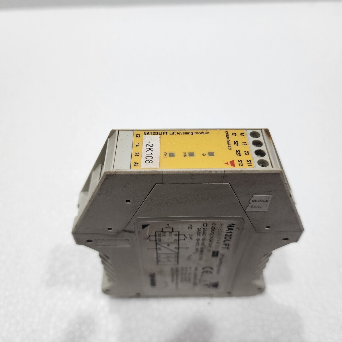 CARLO GAVAZZI NA12DLIFT LIFT LEVELLING MODULE 24VAC/24VDC - Image 2