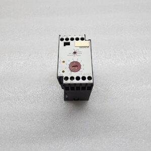 SIEMENS 7PU4340-2AJ30 TIMER RELAY 100-127V