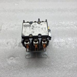 FASCO C3M40B 3-POLE MAGNETIC CONTACTOR 120V